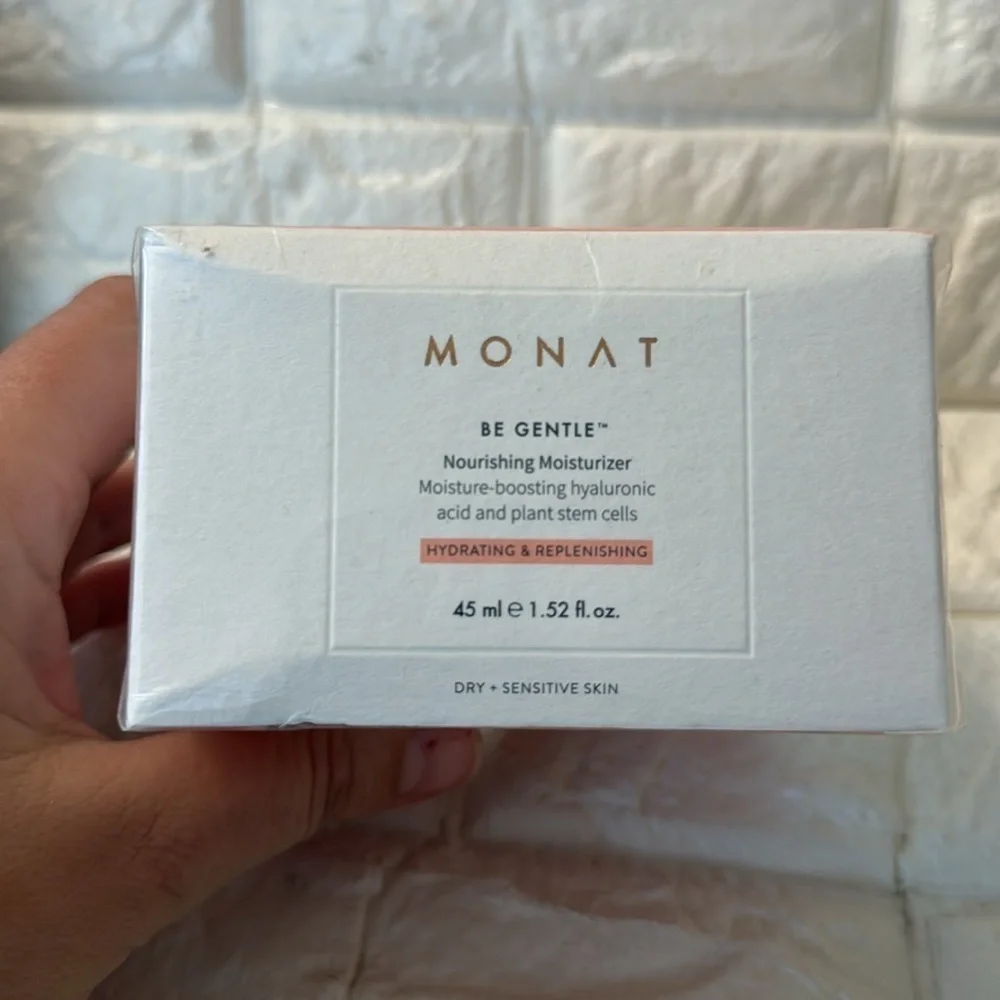 Nourishing Moisturizer by Monat